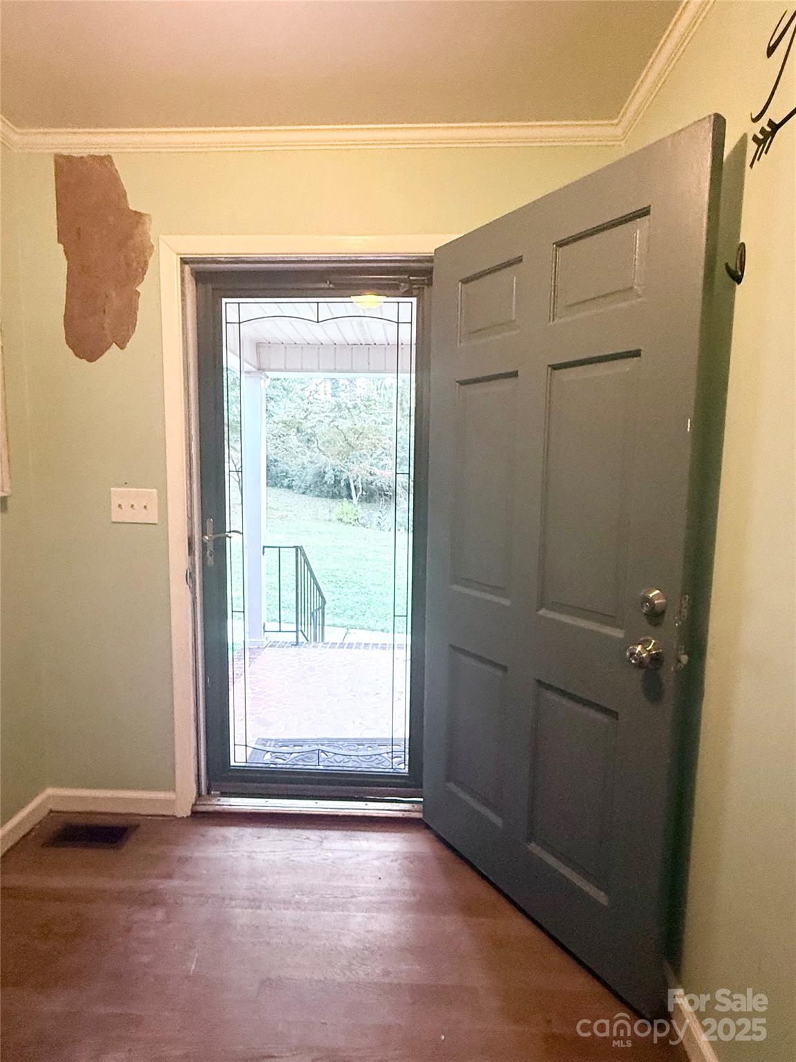 43 Pinecrest Avenue Great Falls, SC 29055 - Photo 8 of 36