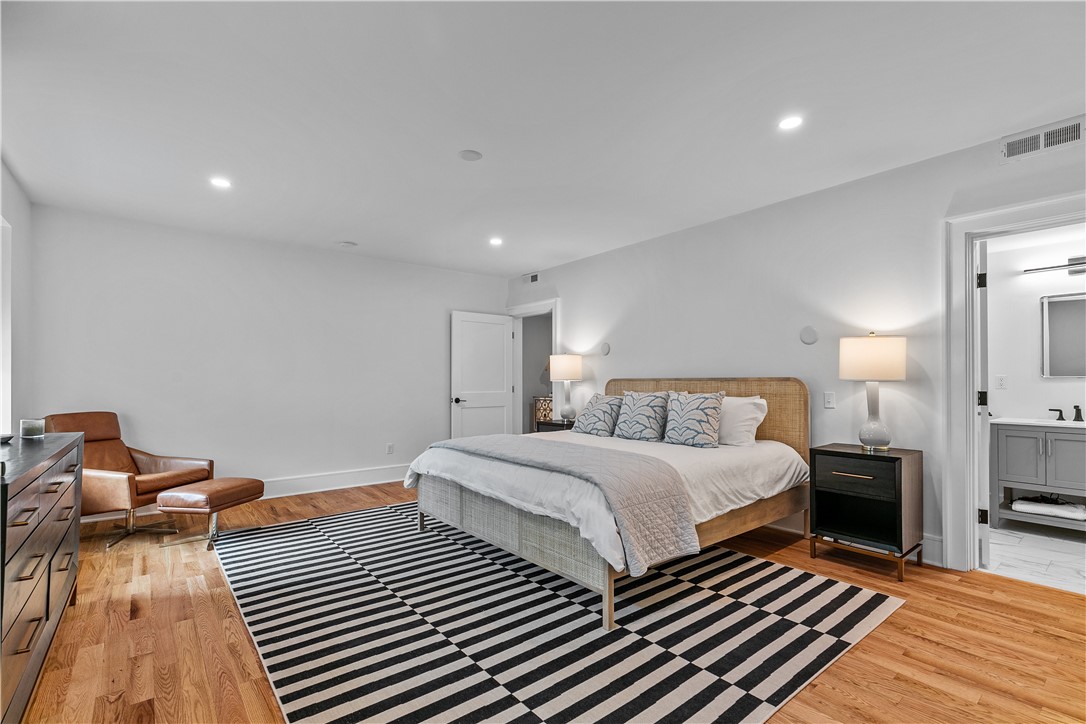 2 Eastnor Road, Unit 2 Newport, RI 02840 - Photo 19 of 42 Gallery Image 19
