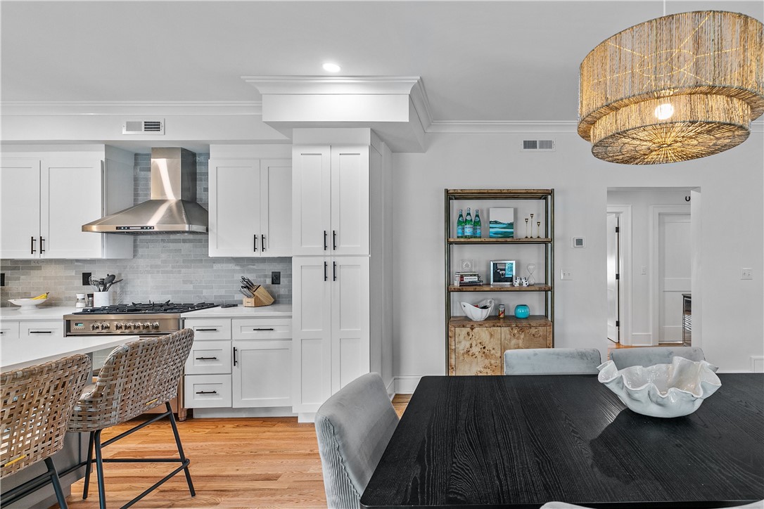 2 Eastnor Road, Unit 2 Newport, RI 02840 - Photo 8 of 42 Gallery Image 8