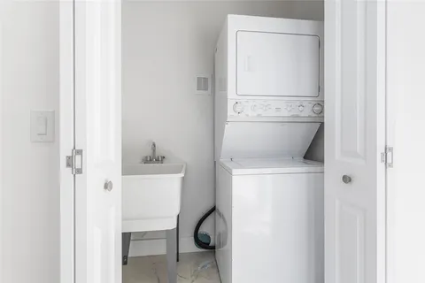 $3,999,999 | 7132 Northwest 62nd Terrace, Parkland, FL 33067