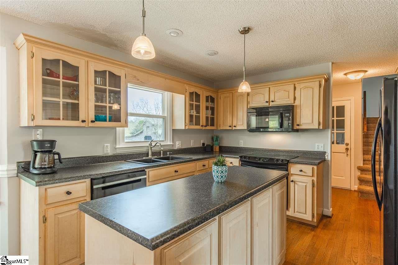 1776 Hannon Road Inman, SC 29349 - Photo 4 of 36