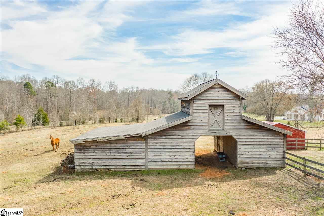 1776 Hannon Road Inman, SC 29349 - Photo 32 of 36