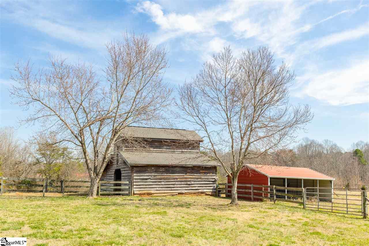 1776 Hannon Road Inman, SC 29349 - Photo 33 of 36