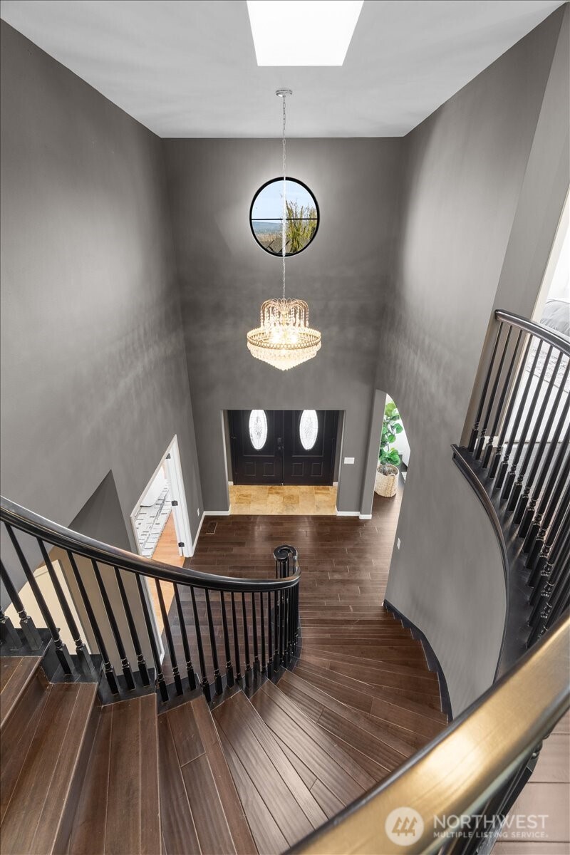 8145 5th Avenue Southwest Seattle, WA 98106 - Photo 16 of 38