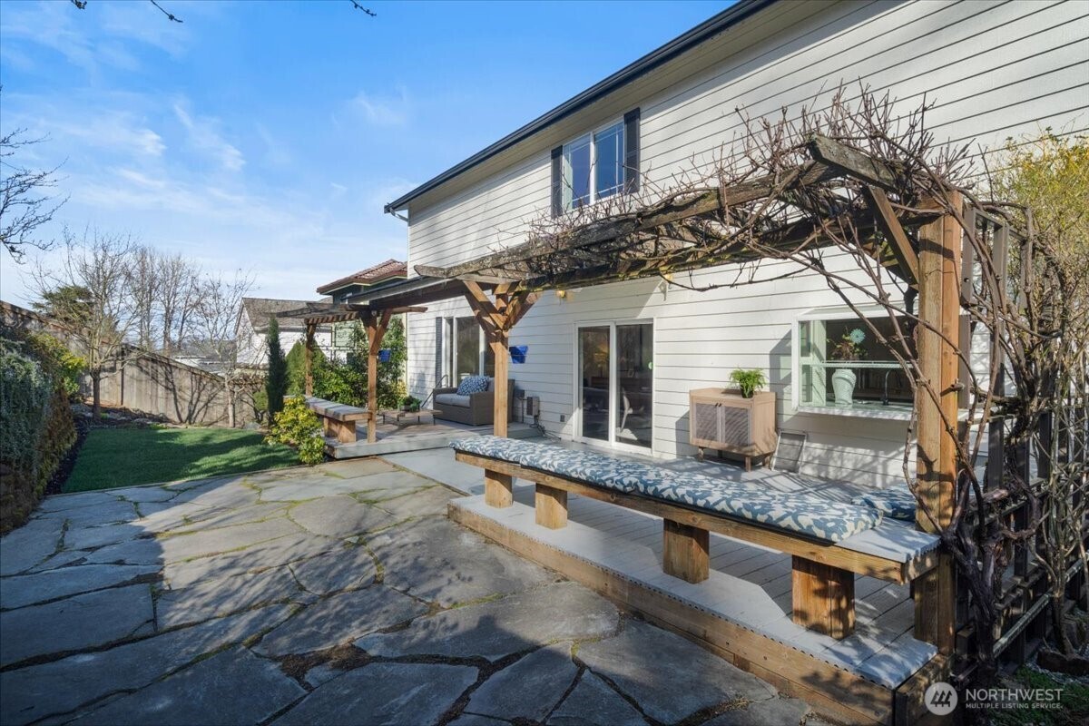 8145 5th Avenue Southwest Seattle, WA 98106 - Photo 36 of 38