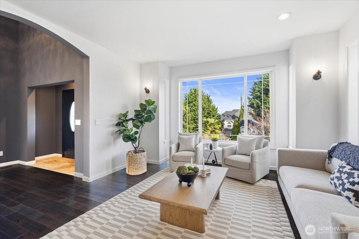 8145 5th Avenue Southwest Seattle, WA 98106 - Photo 6 of 38