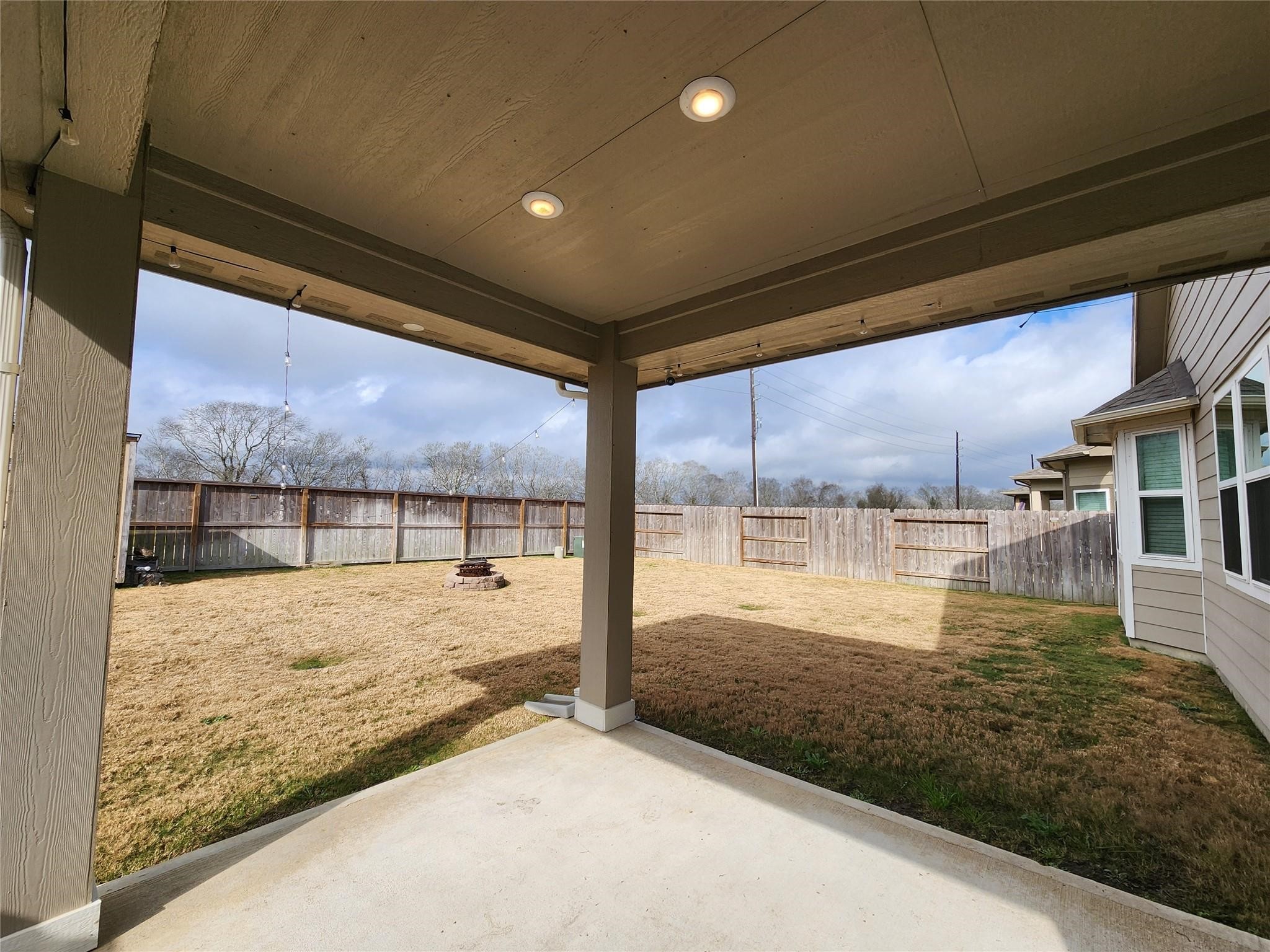 10714 Clfs Vw Drive Rosharon, TX 77583 - Photo 6 of 30