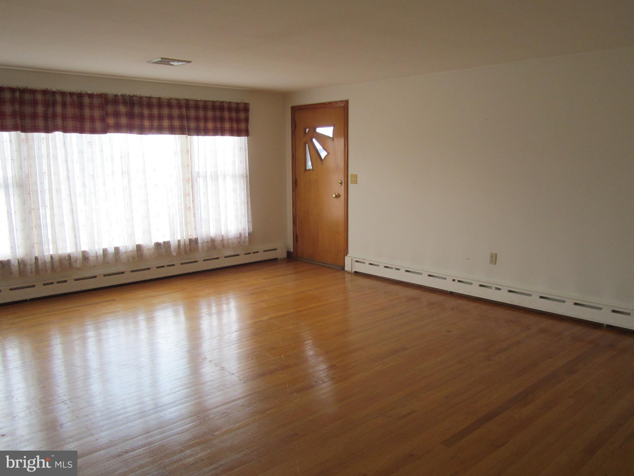 160 Palmyra Road Palmyra, PA 17078 - Photo 11 of 36 Gallery Image 11
