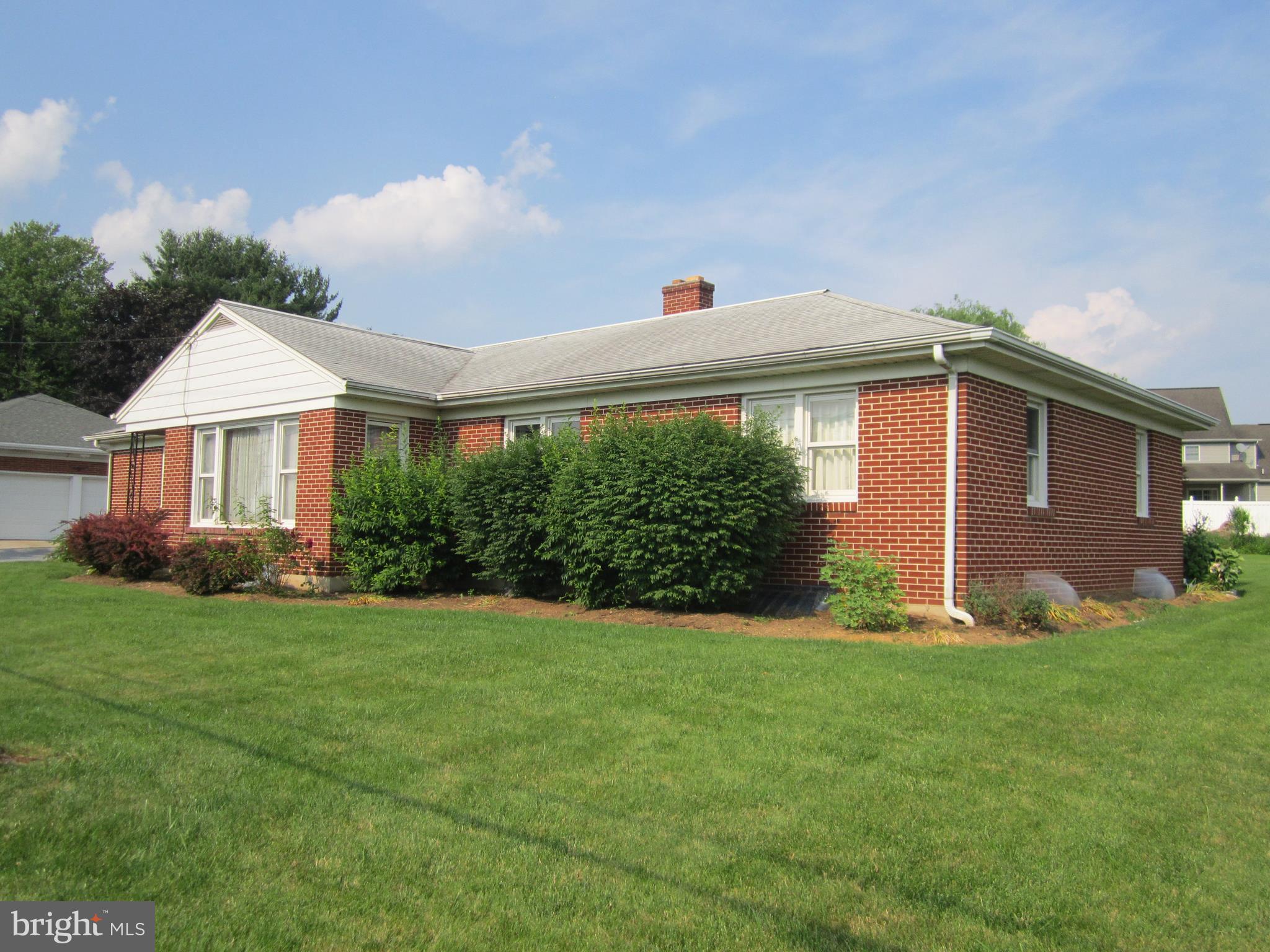 160 Palmyra Road Palmyra, PA 17078 - Photo 3 of 36 Gallery Image 3