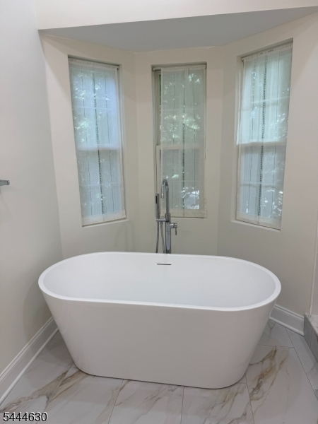 18 Knox Court Bernards, NJ 07920 - Photo 16 of 18
