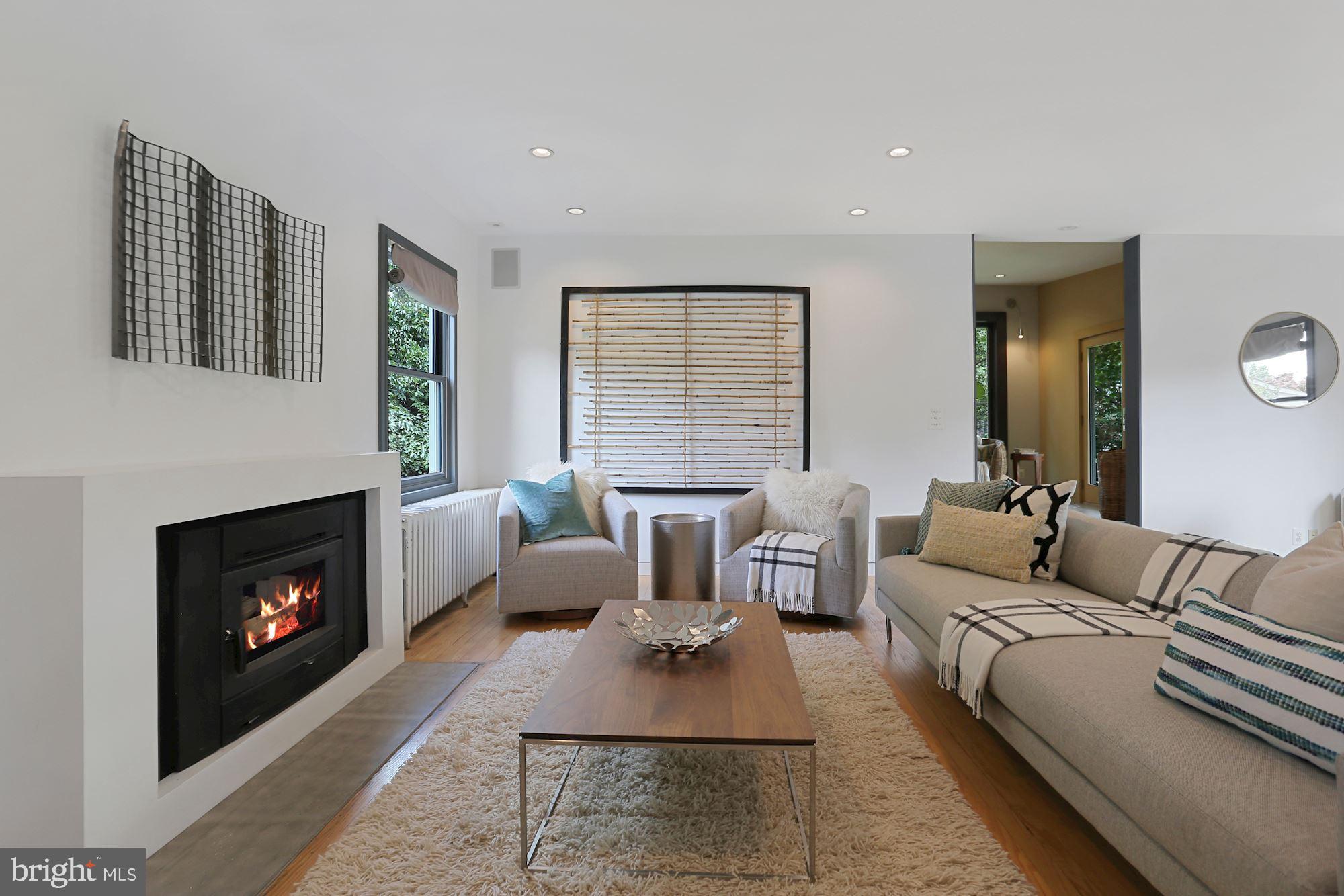 25 East Braddock Road Alexandria, VA 22301 - Photo 11 of 81 Living room with fireplace and custom surround