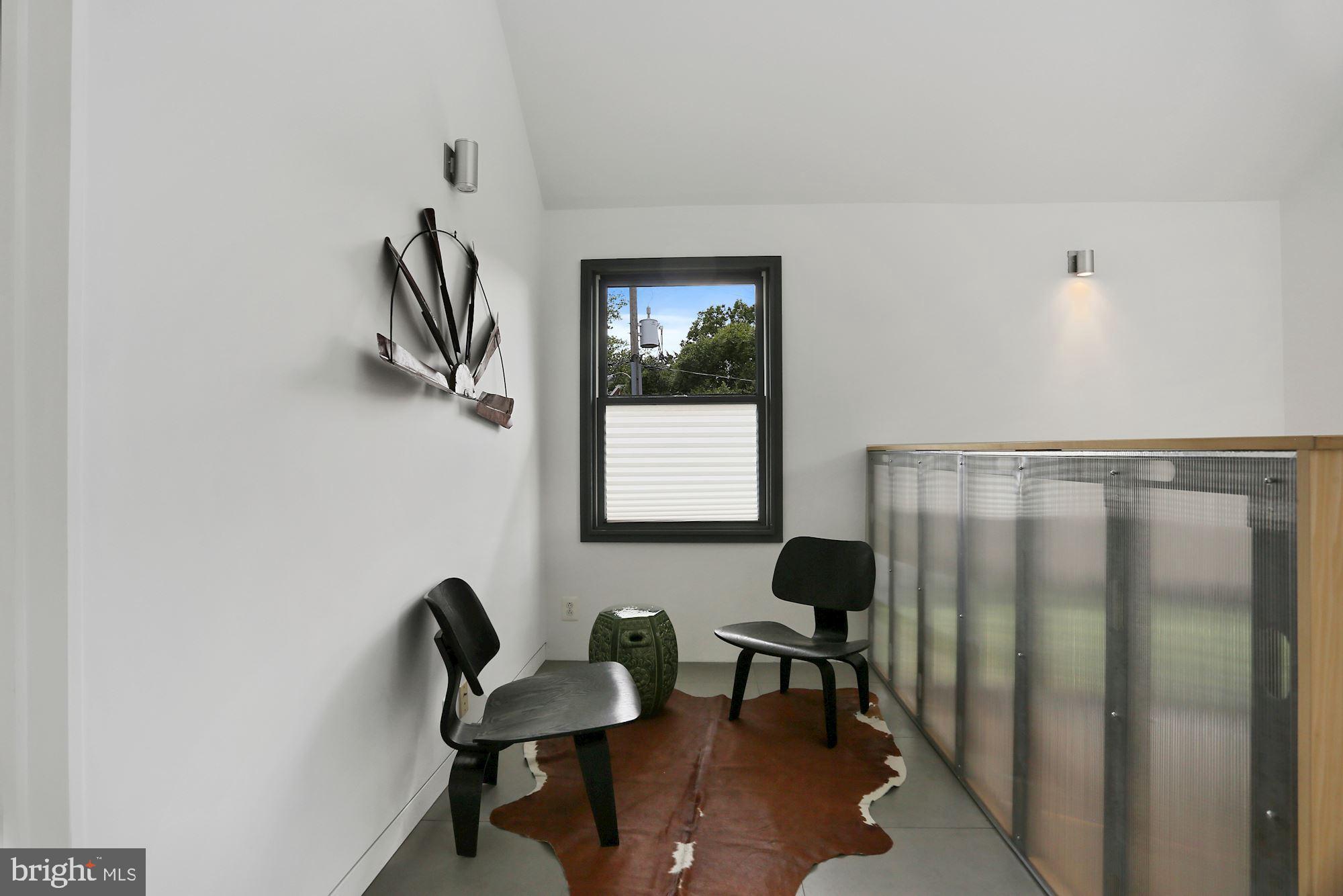 25 East Braddock Road Alexandria, VA 22301 - Photo 42 of 81 Large enough to make a work niche or reading nook