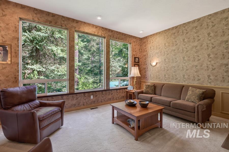 1761 Little Bear Ridge Road Troy, ID 83871 - Photo 4 of 50