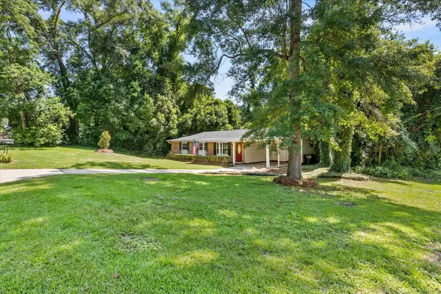 $279,900 | 2301 Spoonwood Drive, Tallahassee, FL 32303