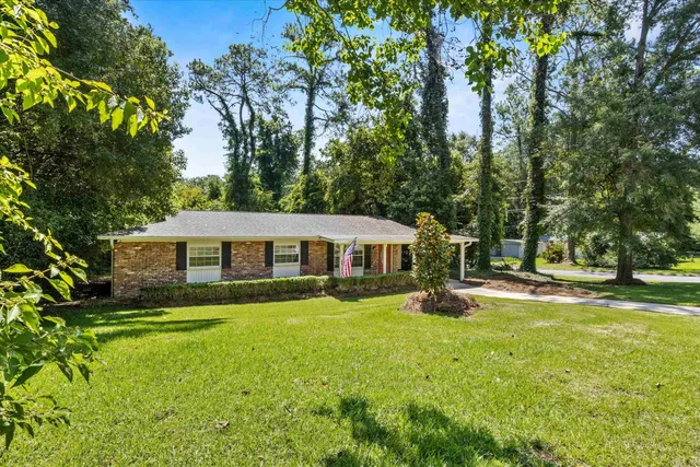 $279,900 | 2301 Spoonwood Drive, Tallahassee, FL 32303