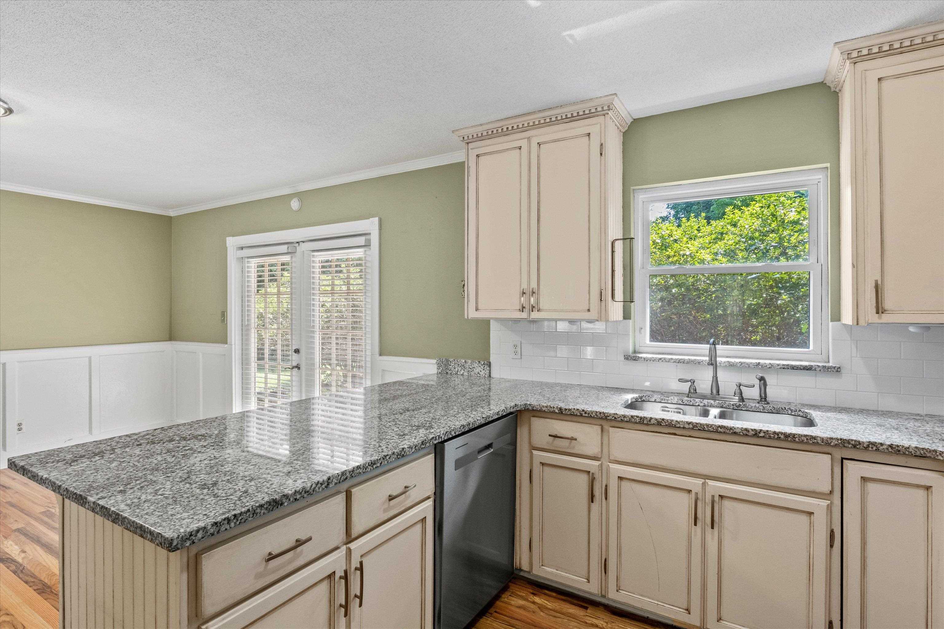 2301 Spoonwood Drive Tallahassee, FL 32303 - Photo 10 of 37