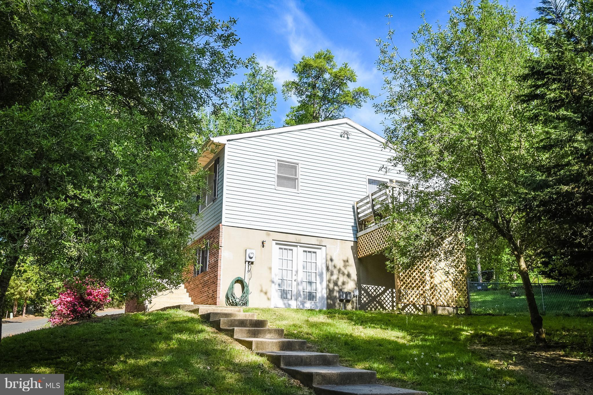 8175 Sycamore Road Lusby, MD 20657 - Photo 12 of 29 Exterior (General)