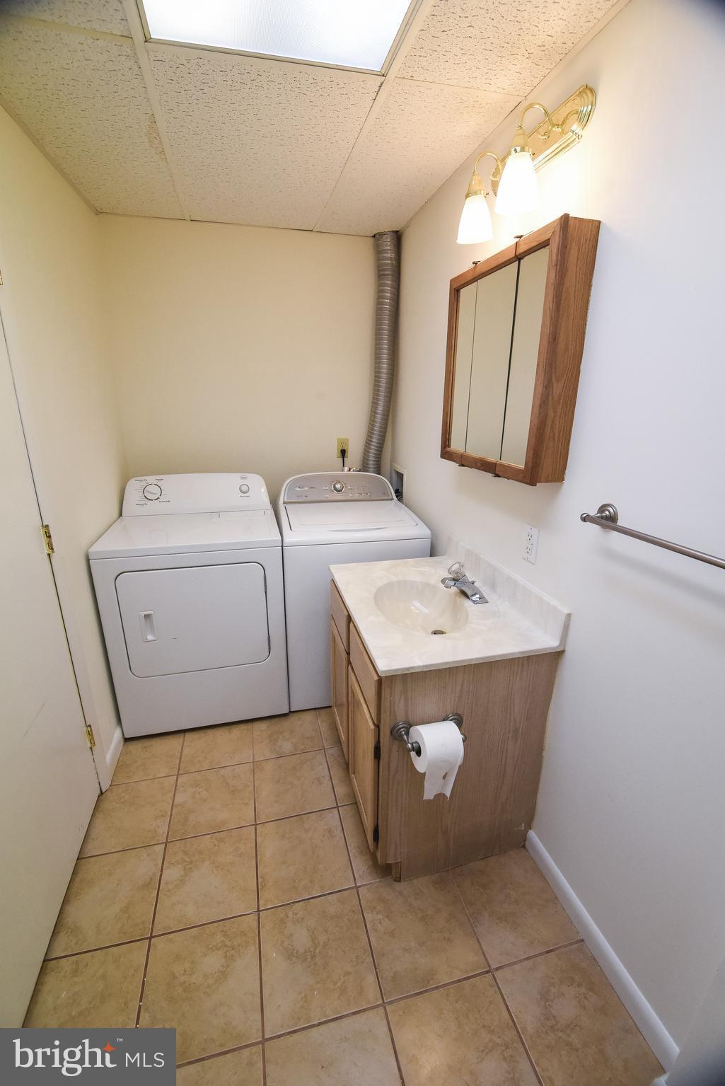 8175 Sycamore Road Lusby, MD 20657 - Photo 20 of 29 Bath