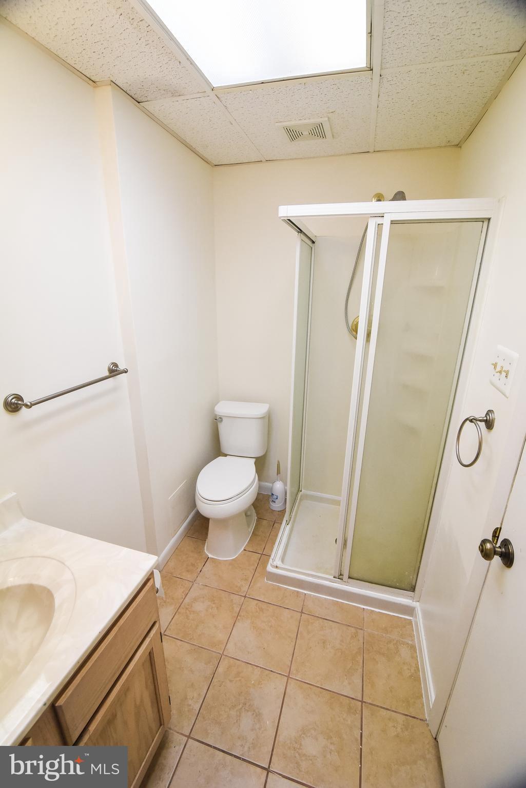 8175 Sycamore Road Lusby, MD 20657 - Photo 21 of 29 Bath