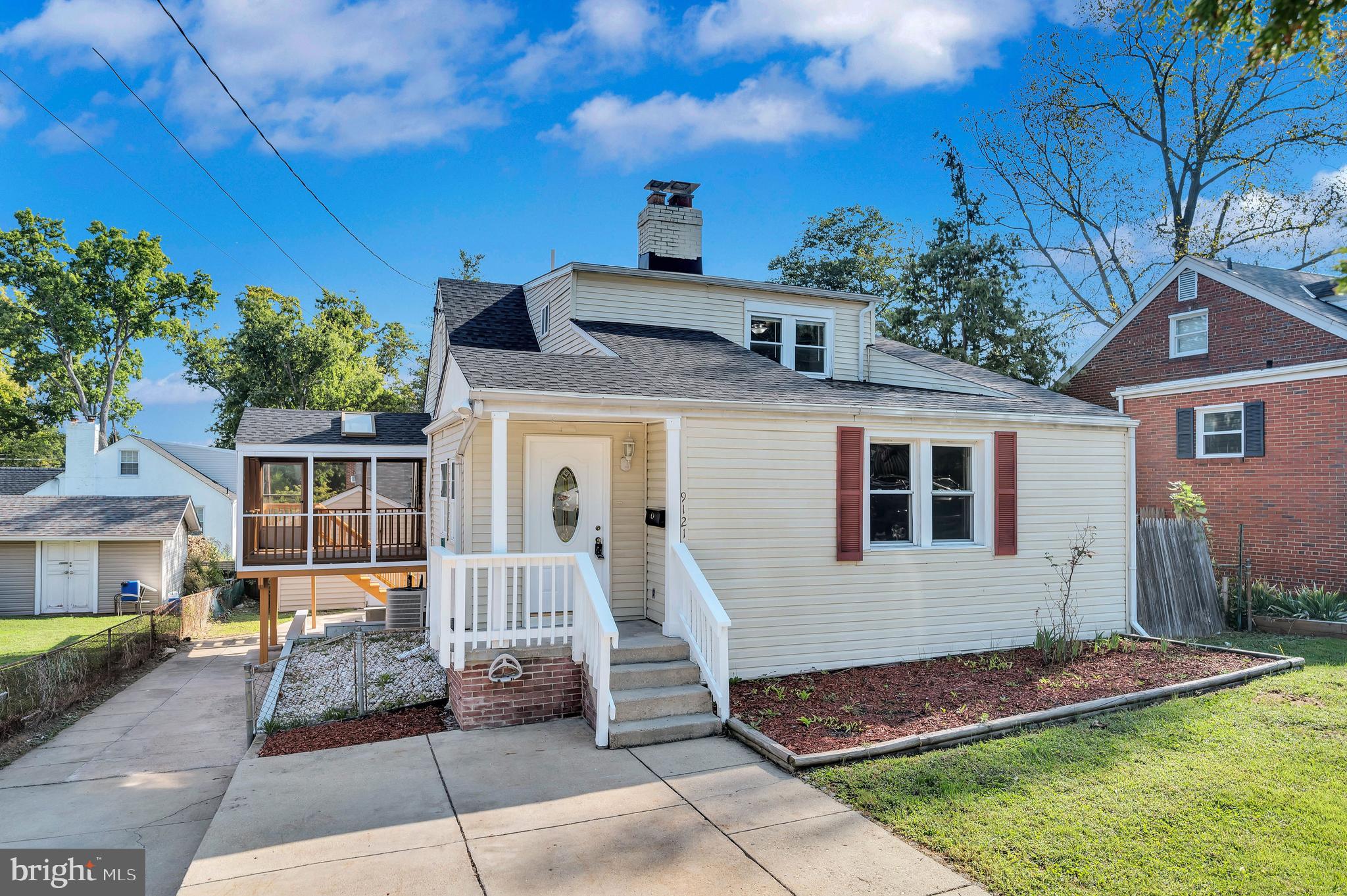 9121 Kimes Street Silver Spring, MD 20901 - Photo 1 of 32 Gallery Image 1