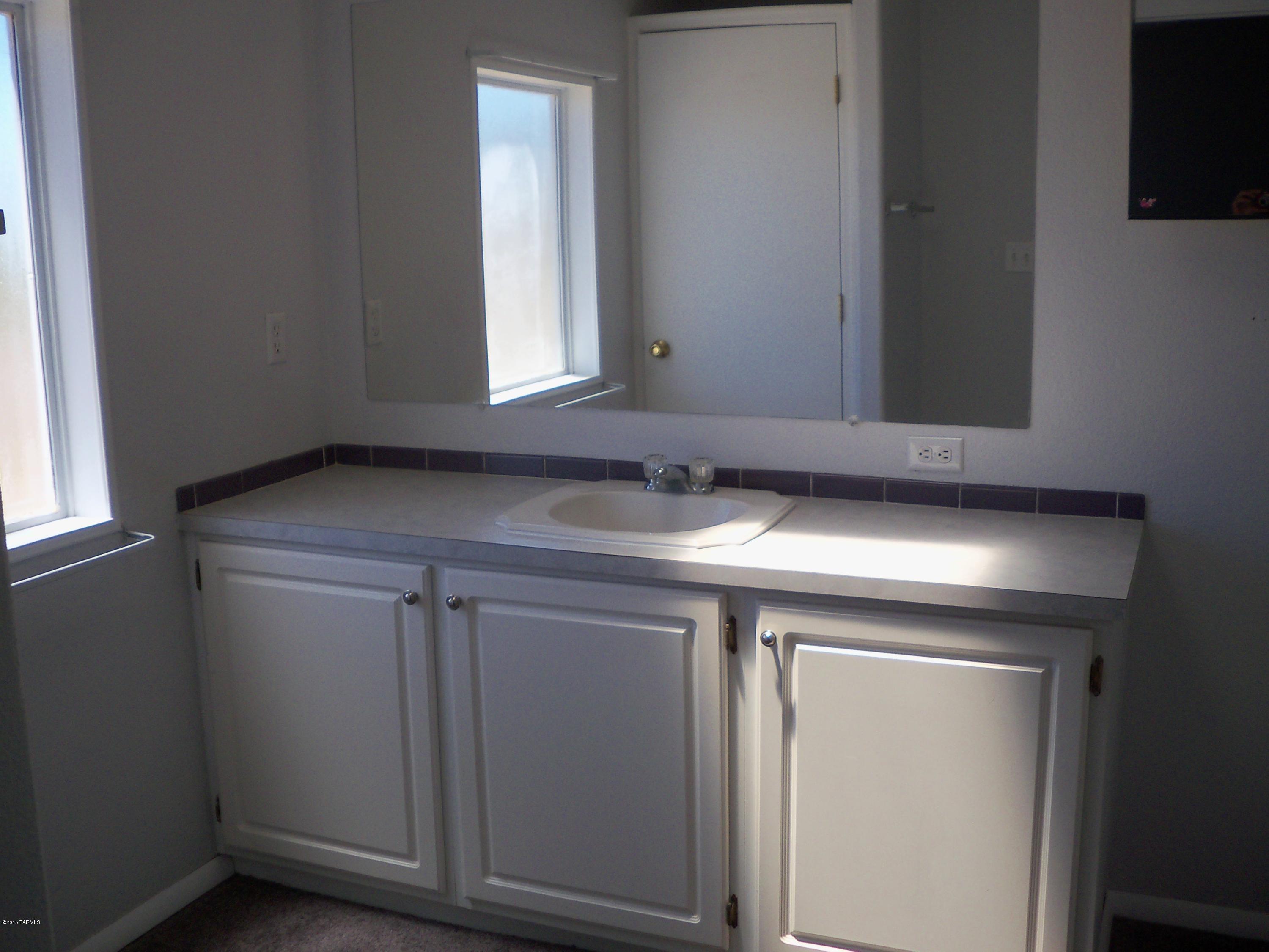 3167 West Citrus Road Benson, AZ 85602 - Photo 4 of 5