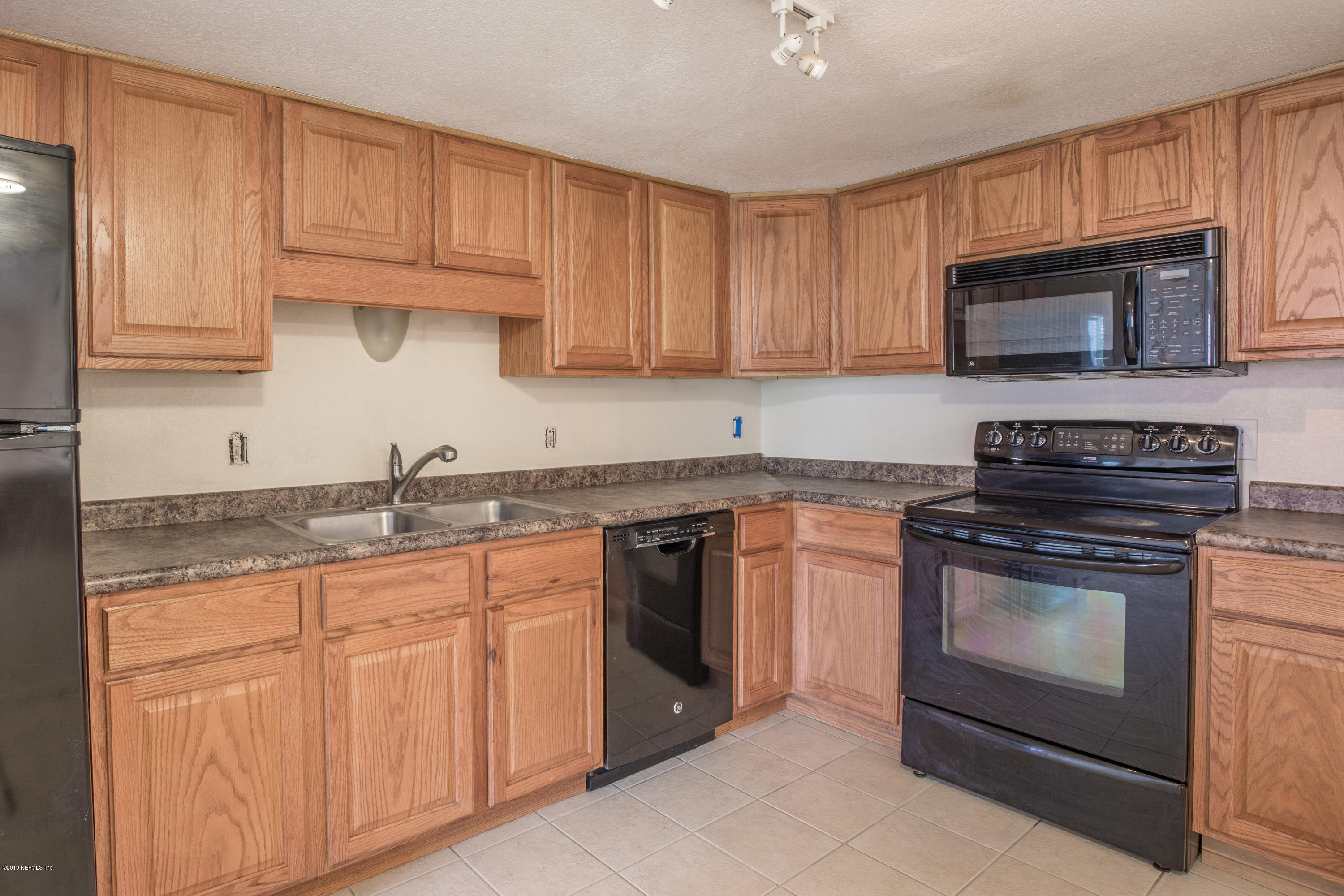 8880 Old Kings Road South, Unit 91 Jacksonville, FL 32257 - Photo 12 of 32 Oldkingsunit91-8