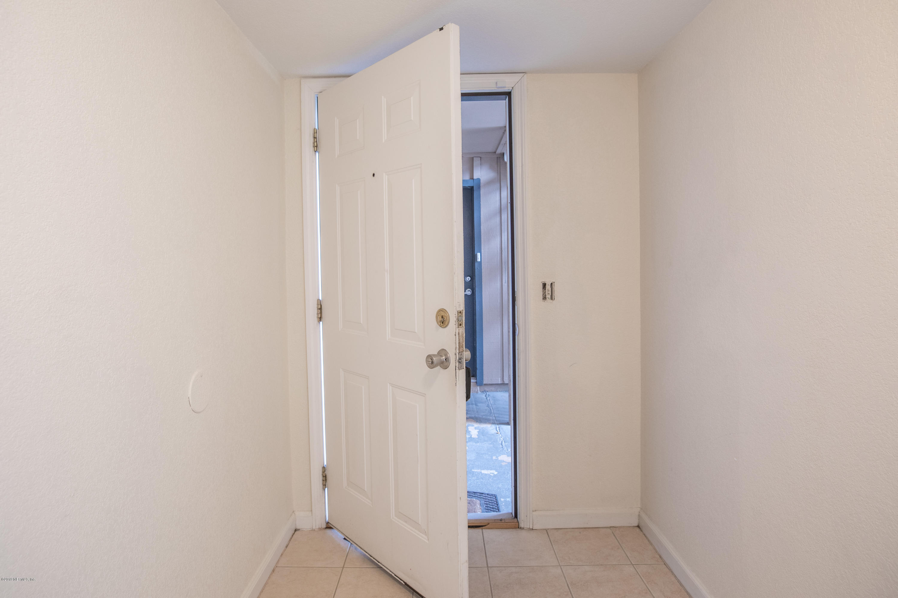 8880 Old Kings Road South, Unit 91 Jacksonville, FL 32257 - Photo 6 of 32 Oldkingsunit91-4