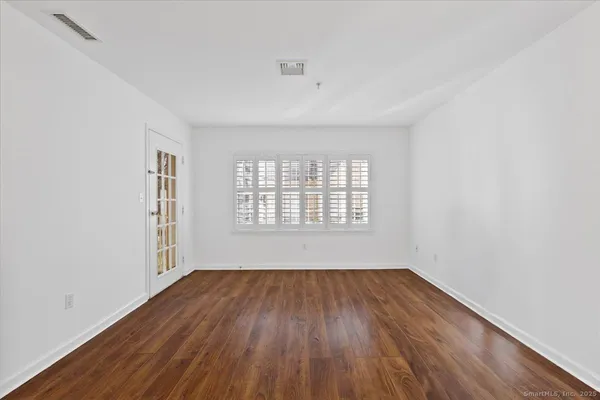 $274,900 | 75 Washington Avenue, Unit 7106, Hamden, CT 06518