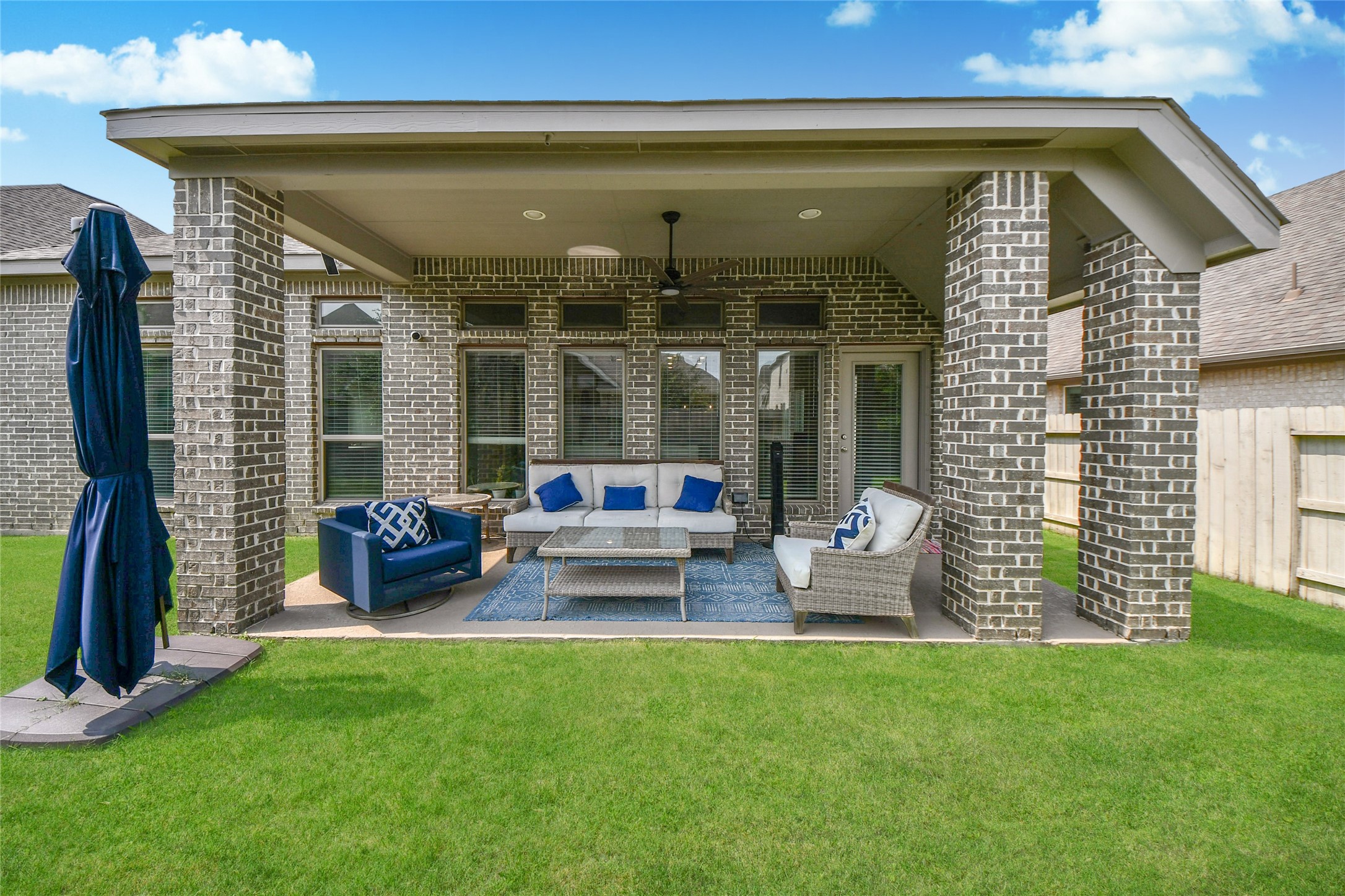 2206 Forest Trace Lane Manvel, TX 77578 - Photo 31 of 37