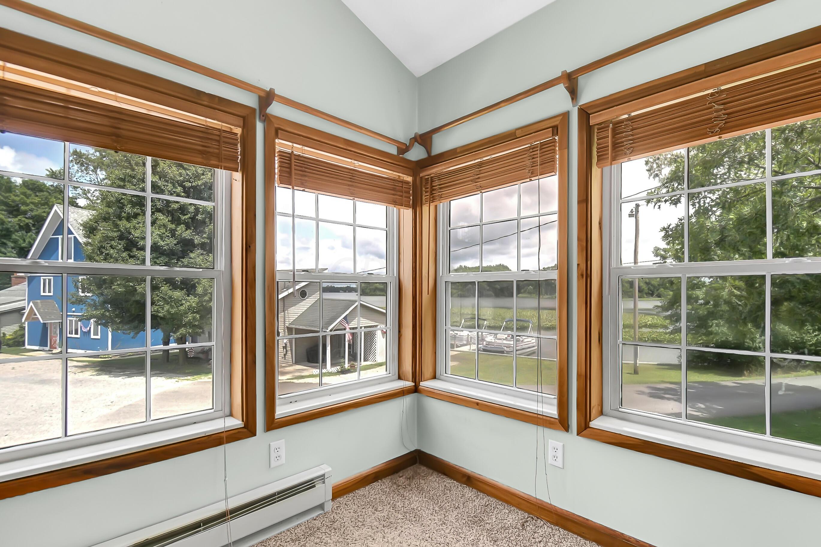 13975 Custers Point Road Northeast Thornville, OH 43076 - Photo 12 of 24