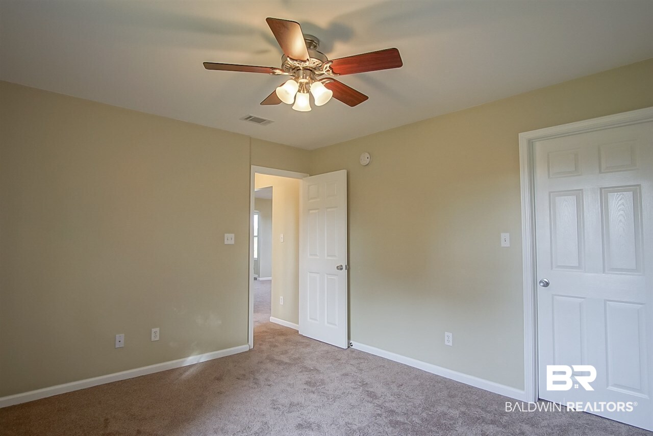 27074 Highway 98 Elberta, AL 36530 - Photo 17 of 24 Gallery Image 17