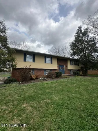 $455,000 | 7712 Castlecomb Road, Powell, TN 37849