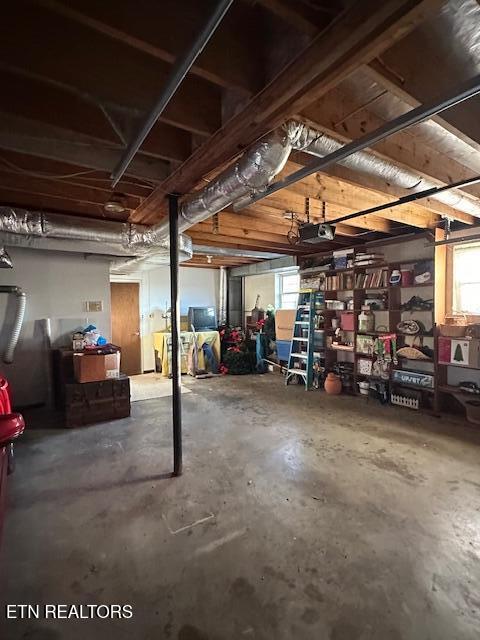 7712 Castlecomb Road Powell, TN 37849 - Photo 20 of 20 IMG_6064