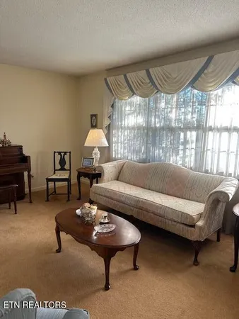 $455,000 | 7712 Castlecomb Road, Powell, TN 37849