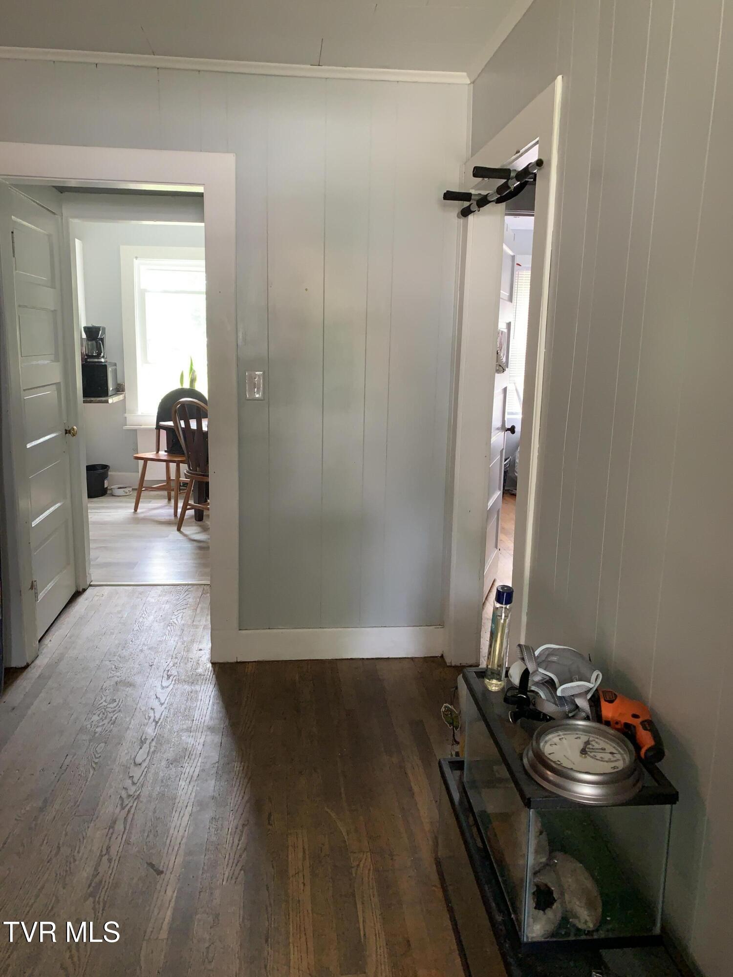 715 Carson Street Greeneville, TN 37743 - Photo 15 of 22 IMG_4108
