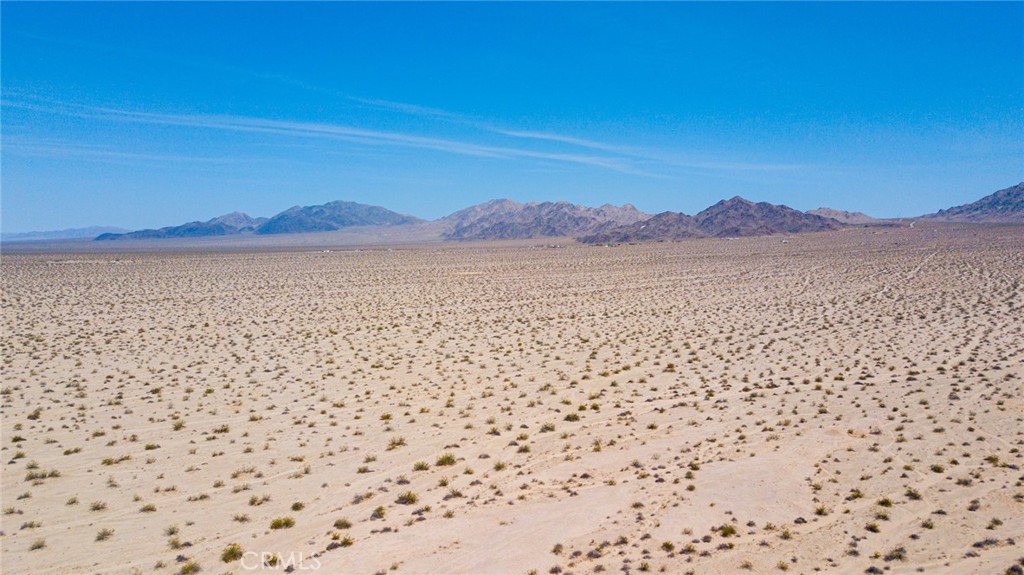 504 Ironage Road Twentynine Palms, CA 92277 - Photo 5 of 7 a view of a lake with a mountain