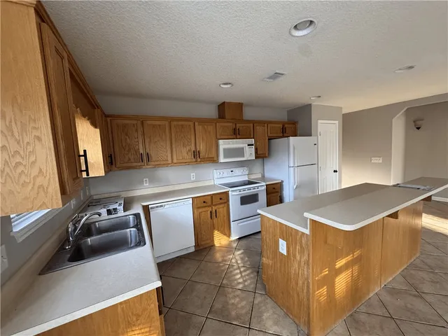 $2,000 | 104 Windridge Drive, Brunswick, GA 31520