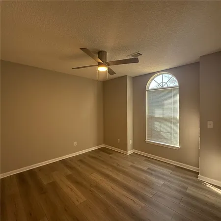 $1,800 | 104 Windridge Drive, Brunswick, GA 31520