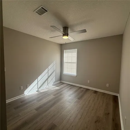 $1,800 | 104 Windridge Drive, Brunswick, GA 31520