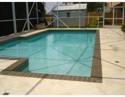 10500 Southwest 140th Road Miami, FL 33176 - Photo 8 of 16 a view of outdoor space