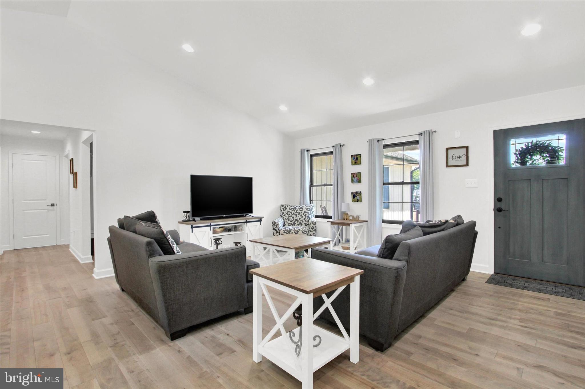 681 Jacks Mountain Road Fairfield, PA 17320 - Photo 3 of 34