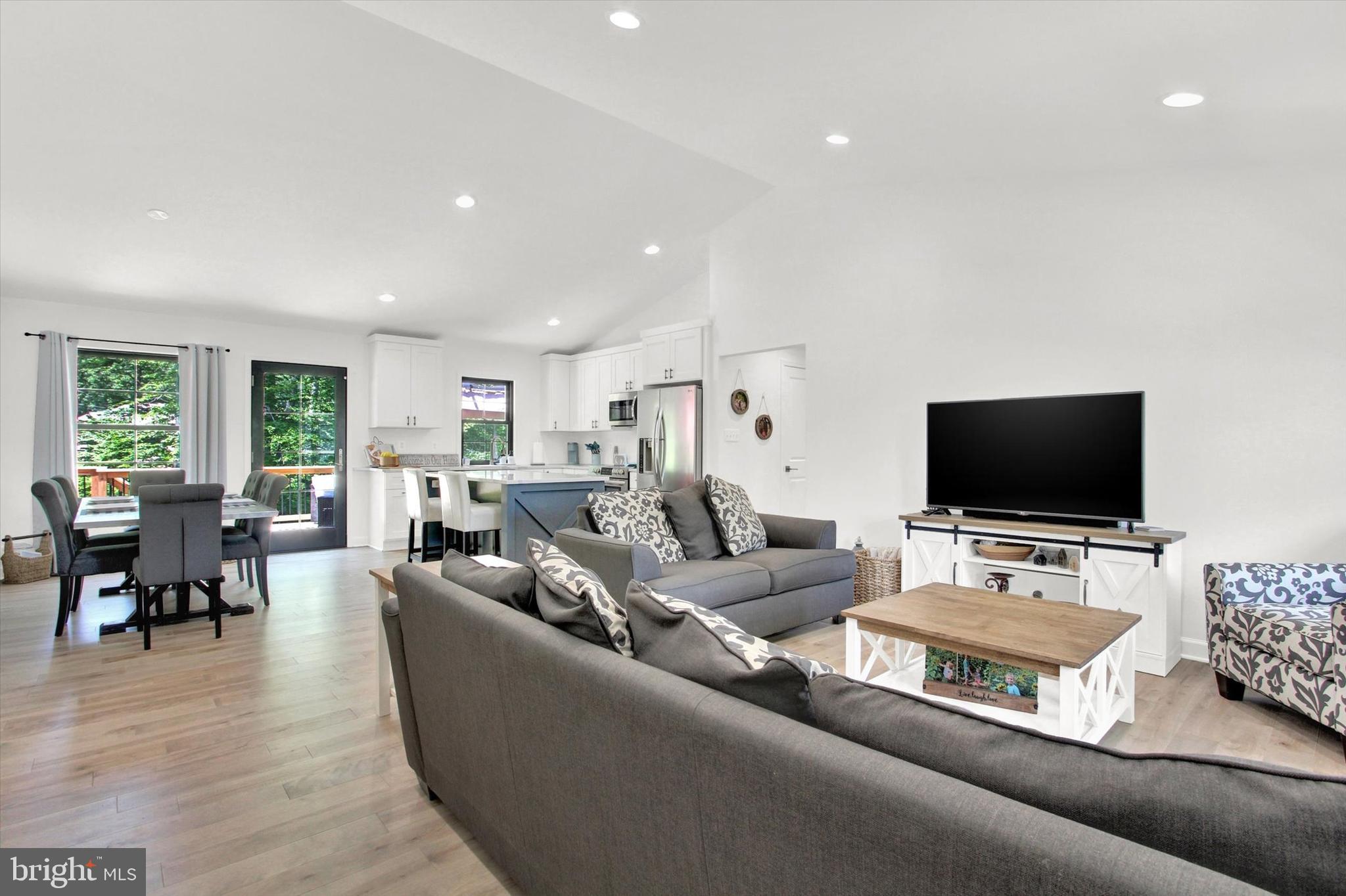 681 Jacks Mountain Road Fairfield, PA 17320 - Photo 6 of 34