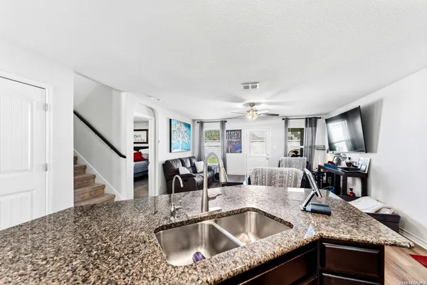 $340,000 | 8919 Taylor Grove, San Antonio, TX 78254