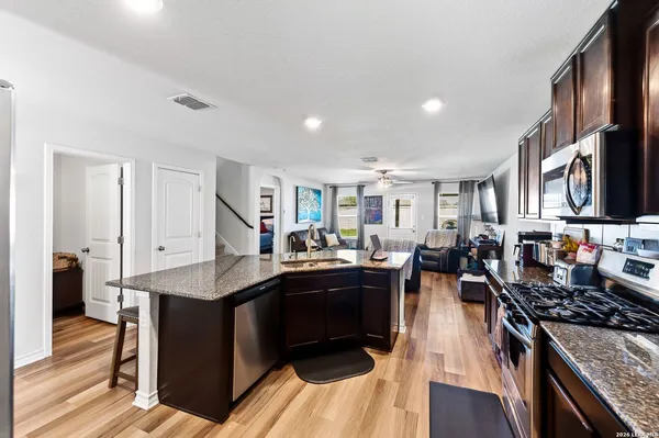 $340,000 | 8919 Taylor Grove, San Antonio, TX 78254