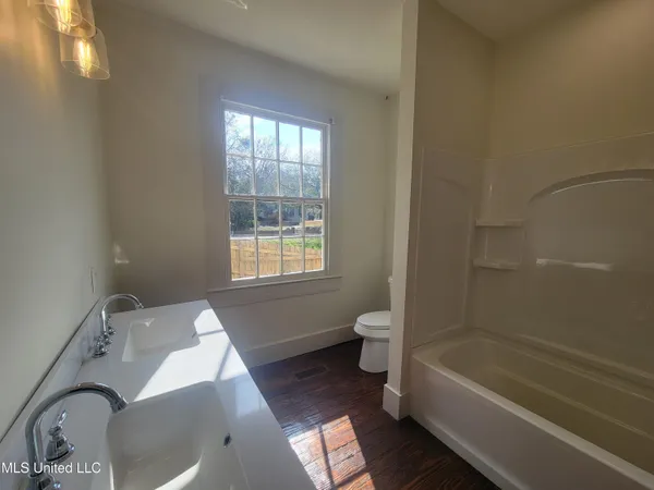 $220,000 | 34 Orange Avenue, Natchez, MS 39120