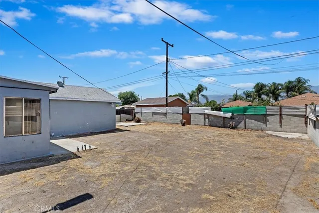 $414,900 | 24976 7th Street, San Bernardino, CA 92410