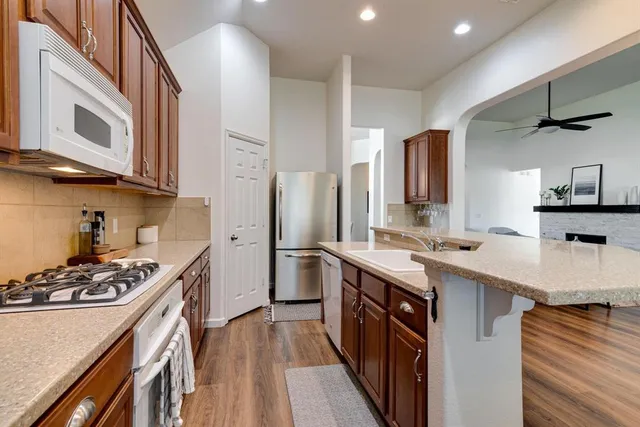 $3,500 | 1817 Clear Summit Lane, Mansfield, TX 76063