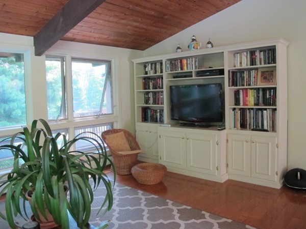 650 S Road Holden, MA 01520 - Photo 7 of 29 Gallery Image 7