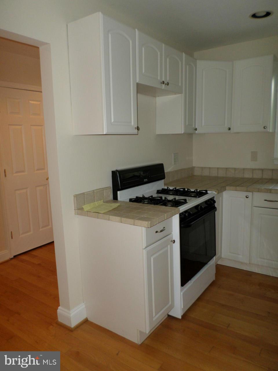 1712 Roland Avenue Baltimore, MD 21204 - Photo 5 of 14 Kitchen