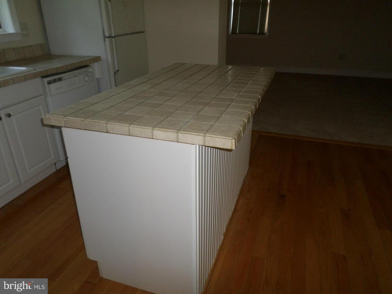 1712 Roland Avenue Baltimore, MD 21204 - Photo 8 of 14 Kitchen